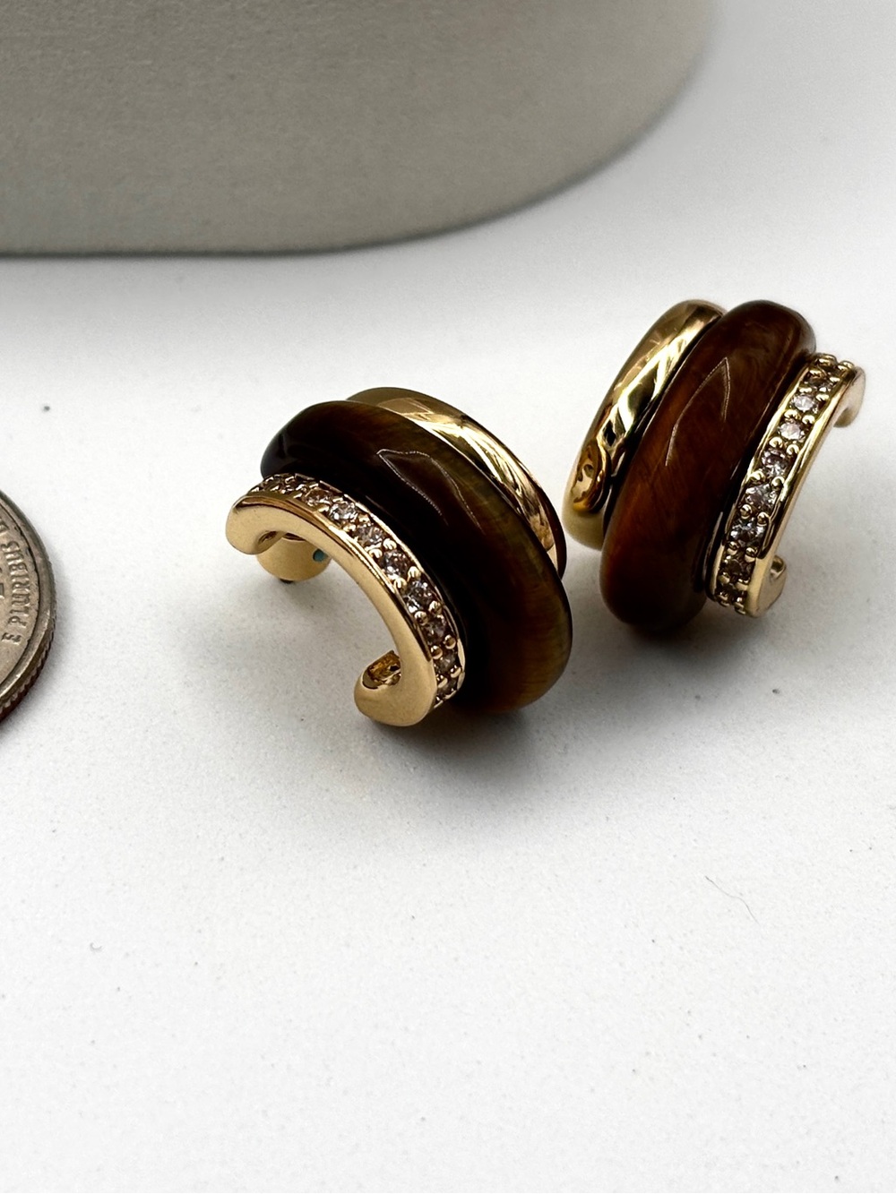 ROXANNE ASSOULIN The Stone Huggie Earrings Tiger's Eye ,firm price - Picture 3 of 5